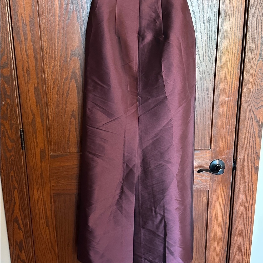 Sachin + Babi INES GOWN in Eggplant size 4 NWT Retail $995 sold out! - Picture 12 of 12